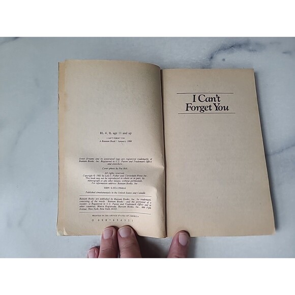 I Can't Forget You By Lois I. Fisher Paperback - Picture 4 of 10